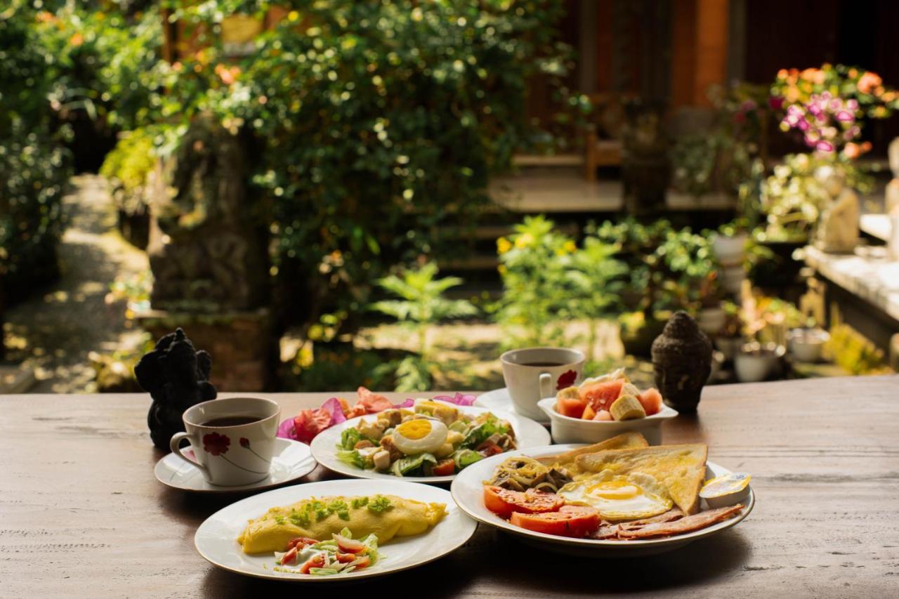 Satya House Ubud Экстерьер фото