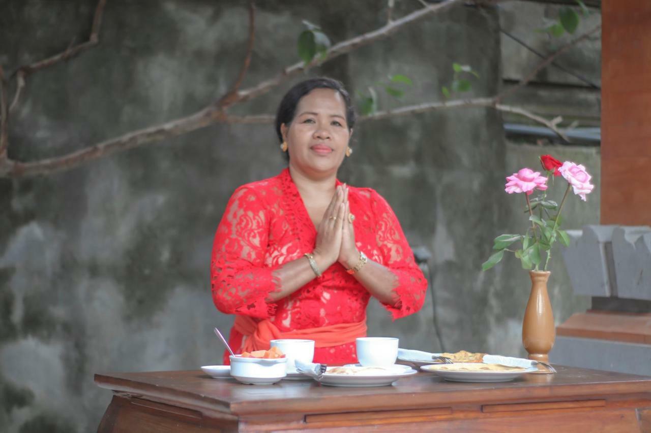 Satya House Ubud Экстерьер фото